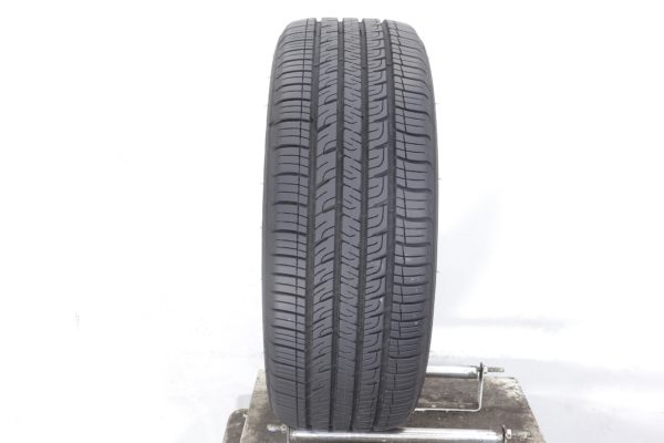 Goodyear Assurance ComforTred Touring 215/55R17 (94V) 10/32 - Image 5