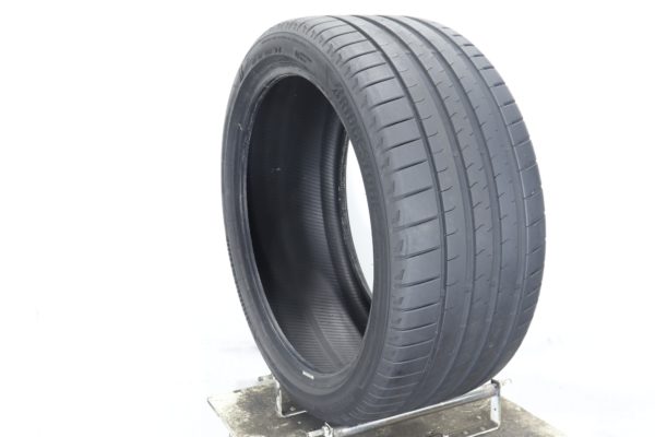 Brigestone Potenza Sport 275/35ZR20 (102Y) 9/32