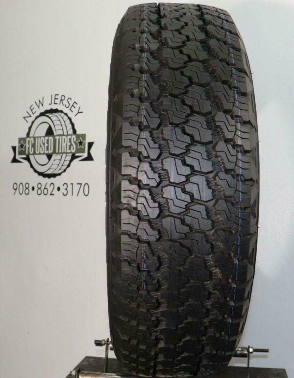 Goodyear Wrangler 245/75R17 (110T) 13/32 - Image 4